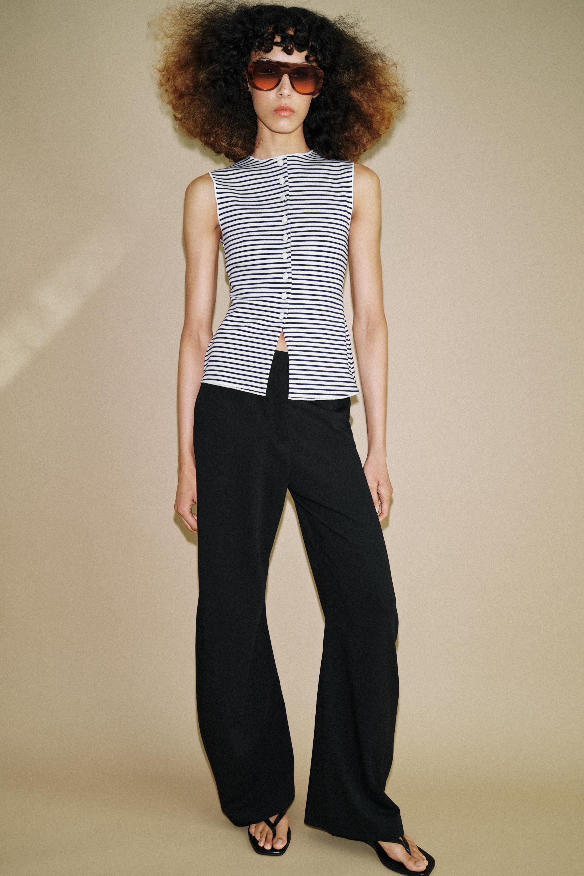 BUTTONED VEST TOP